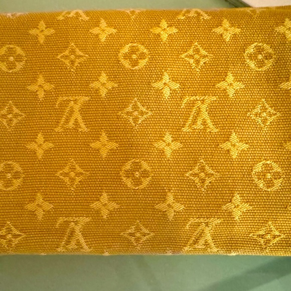 LOUIS VUITTON Monogram Mini Porte Tresor International Long Beige Trifold Wallet - Picture 10 of 12